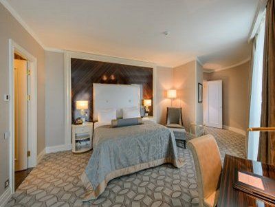 Hotel Elite World Business 5*